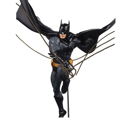 Batman
DC Direct DC Designer Series Batman by Dan Mora Resin Statue
Batman DC Direct Statues and Busts
Item Number: MF30239WNK