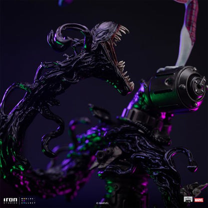 Ghost-Spider Spider-Man vs Villains Battle Diorama Series 1:10 Art Scale Limited Edition Statue
Spider-Man Iron Studios Statues
Item Number: RN57637WNK1