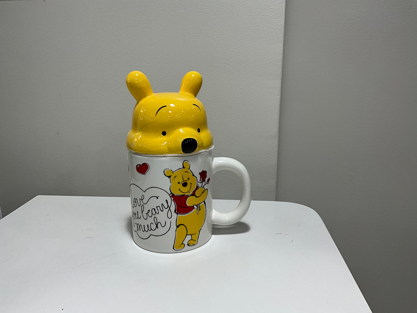 Disney Winnie the Pooh Ceramic Mug with 3D Pooh Lid – “Love You Beary Much” Collectible Cup