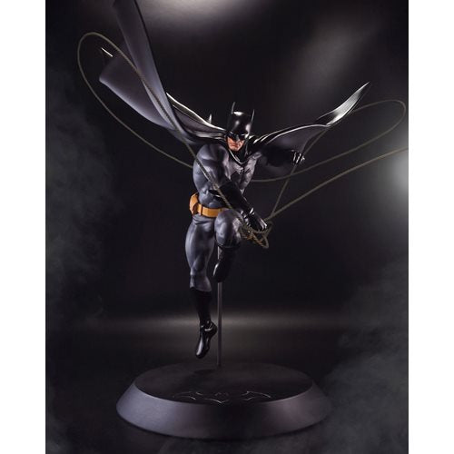 Batman
DC Direct DC Designer Series Batman by Dan Mora Resin Statue
Batman DC Direct Statues and Busts
Item Number: MF30239WNK