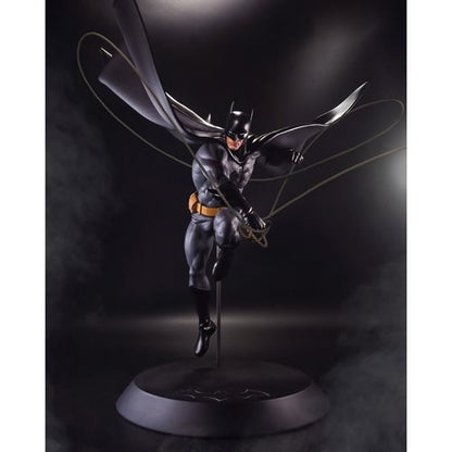 Batman
DC Direct DC Designer Series Batman by Dan Mora Resin Statue
Batman DC Direct Statues and Busts
Item Number: MF30239WNK