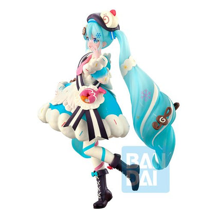 Vocaloid Snow Miku 2026 Ichibansho Statue
Vocaloid Ichibansho Statues and Busts
Item Number: BLFBAS69019
Price: $89.99WNK