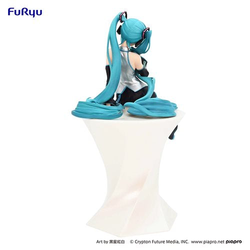 Vocaloid Hatsune Miku Noodle Stopper Statue. Vocaloid Furyu Statuees and Busts. Item Number: UTCFR40113
