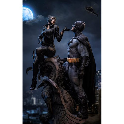 Batman and Catwoman Limited Edition 1:6 Scale Diorama Statue
Batman Iron Studios Statues and Busts. ITEM # RN55541