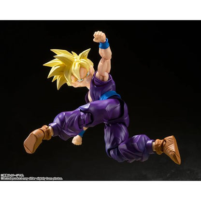 Dragon Ball Z Super Saiyan Son Gohan The Warrior Who Surpassed Goku S.H.Figuarts Action Figure
Dragon Ball Bandai Tamashii Nations Action Figures. Item Number: BLFBAS65554a
