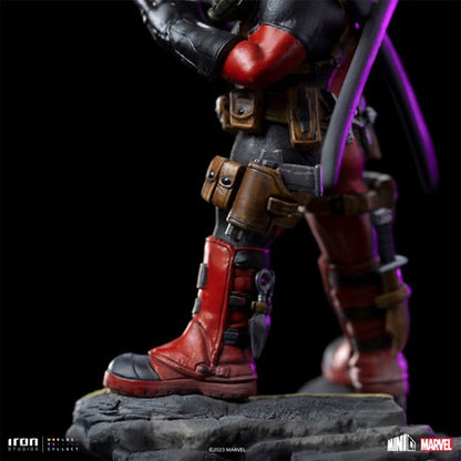 Deadpool MiniCo Vinyl Figure
Deadpool Iron Studios Vinyl Figures and Banks. Item Number: RN2964a