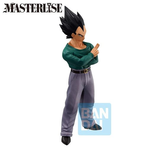 Dragon Ball Z Vegeta Dueling to the Future Masterlise Ichibansho Statue
Dragon Ball Ichibansho Statues and Busts. Item Number: BLFBAS65932