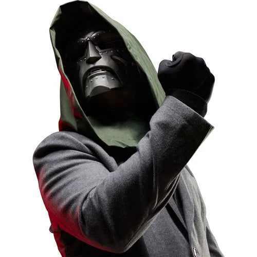 Fantastic Four Marvel Legends Doctor Doom Premium Roleplay Helmet Prop Replica
Fantastic Four Hasbro Prop Replicas. Item Number: HSG0586