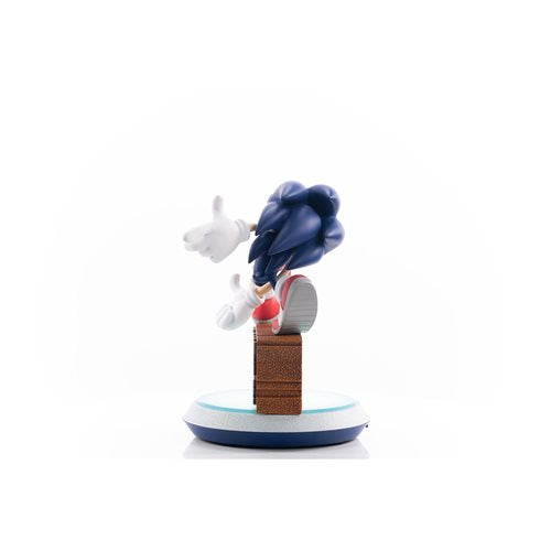 Sonic Adventure Sonic the Hedgehog Collector's Edition PVC Statue
Sonic the Hedgehog First 4 Figures Statues and Busts. Item Number: DH3014280a