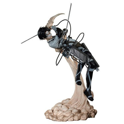 Attack on Titan Levi Ackermann Rumbling Ichibansho Statue
Attack on Titan Ichibansho Statues and Busts. Item Number: BLFBAS66980a