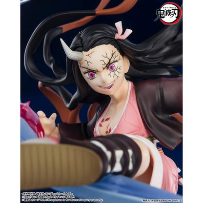 Demon Slayer: Kimetsu no Yaiba Nezuko Kamado Demon Form Advancing Version FiguartsZERO Statue
Demon Slayer Bandai Tamashii Nations Statues and Busts. BLFBAS63901a