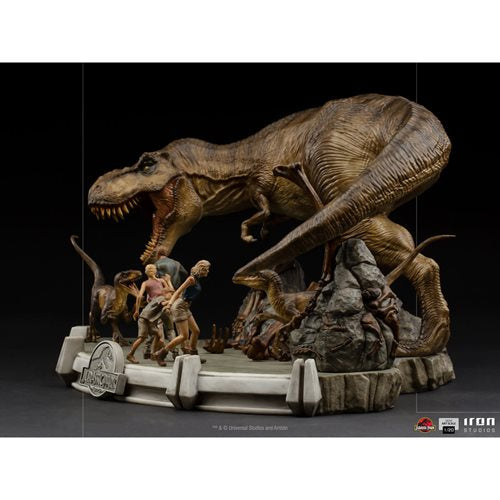 Jurassic Park The Final Scene Demi 1:20 Scale Diorama Statue
Jurassic Park Iron Studios Statues and Busts