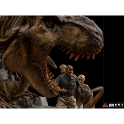 Jurassic Park The Final Scene Demi 1:20 Scale Diorama Statue
Jurassic Park Iron Studios Statues and Busts