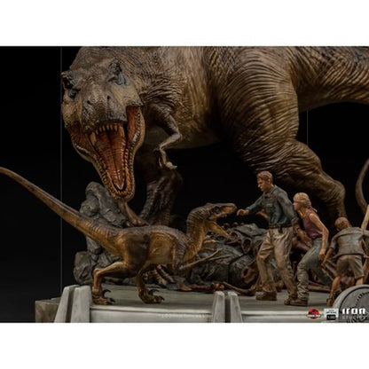 Jurassic Park The Final Scene Demi 1:20 Scale Diorama Statue
Jurassic Park Iron Studios Statues and Busts