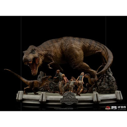 Jurassic Park The Final Scene Demi 1:20 Scale Diorama Statue
Jurassic Park Iron Studios Statues and Busts