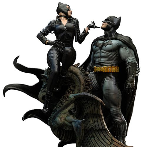 Batman and Catwoman Limited Edition 1:6 Scale Diorama Statue
Batman Iron Studios Statues and Busts. Item Number: RN55541a