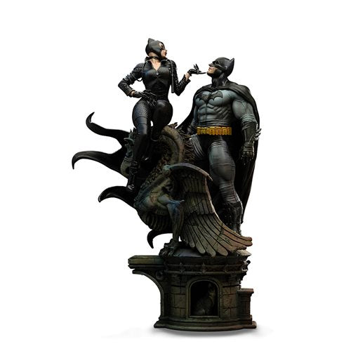 Batman and Catwoman Limited Edition 1:6 Scale Diorama Statue
Batman Iron Studios Statues and Busts. Item Number: RN55541a