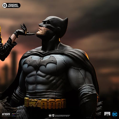 Batman and Catwoman Limited Edition 1:6 Scale Diorama Statue
Batman Iron Studios Statues and Busts. Item Number: RN55541a