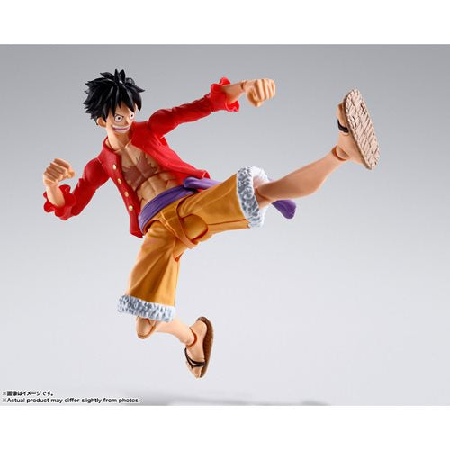 One Piece Monkey D. Luffy The Raid on Onigashima S.H.Figuarts Action Figure
One Piece Bandai Tamashii Nations Action Figures. Item Number: BLFBAS64929a