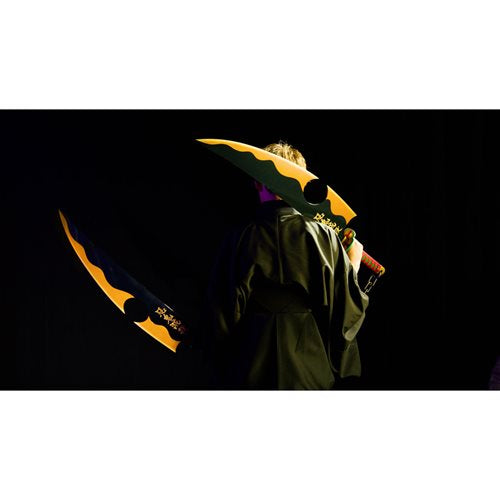 Demon Slayer: Kimetsu no Yaiba Nichirin Sword Tengen Uzui Proplica Prop Replica
Demon Slayer Bandai Tamashii Nations Prop Replicas. Item Number: BLFBAS63883a