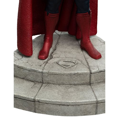 Zack Snyder's Justice League Superman Trinity Series 1:6 Scale Statue
Superman WETA Workshop Statues and Busts. Item Number: WT42624a