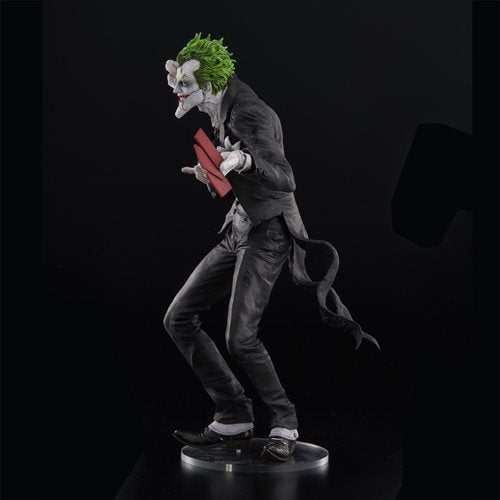 DC The Joker Killing Black Version 12-Inch Vinyl Statue - Previews Exclusive
Batman Union Creative Statues and Busts. Item Number: DC271311