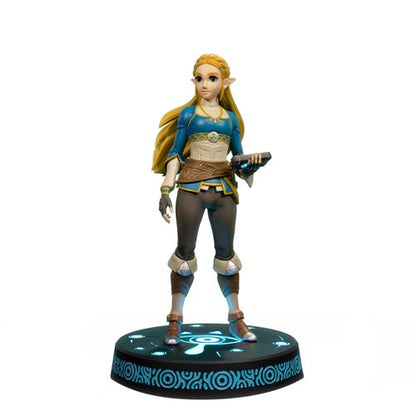 The Legend of Zelda: Breath of the Wild Zelda Collector's Edition Statue
The Legend of Zelda First 4 Figures Statues and Busts. Item Number: DH3006571