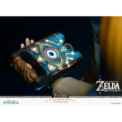The Legend of Zelda: Breath of the Wild Zelda Collector's Edition Statue
The Legend of Zelda First 4 Figures Statues and Busts. Item Number: DH3006571