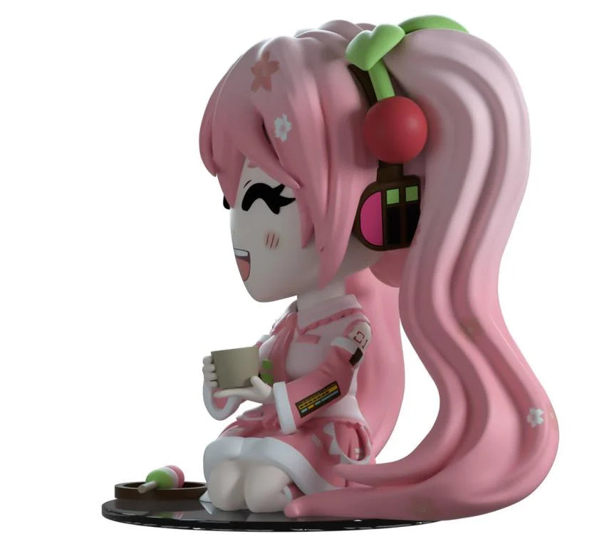 Vocaloid Sakura Miku Vinyl Figure
BY YOUTOOZ - BRAND VOCALOID