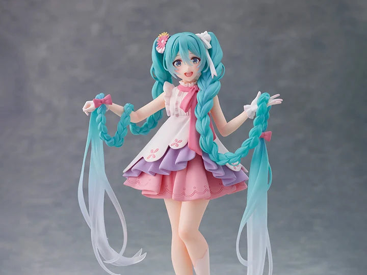 Vocaloid Hatsune Miku (Rapunzel) Wonderland Figure (Reissue)
BY TAITO - BRAND VOCALOID