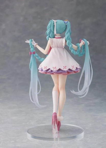 Vocaloid Hatsune Miku (Rapunzel) Wonderland Figure (Reissue)
BY TAITO - BRAND VOCALOID