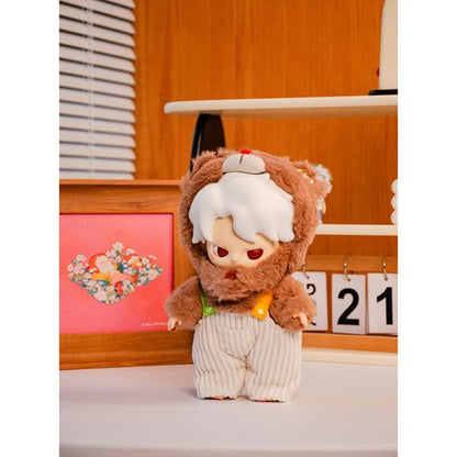 Dream Boy Spring Outing Bear Vinyl Doll
Designer Art Toys OHKU Plush. Item Number: OHK93212