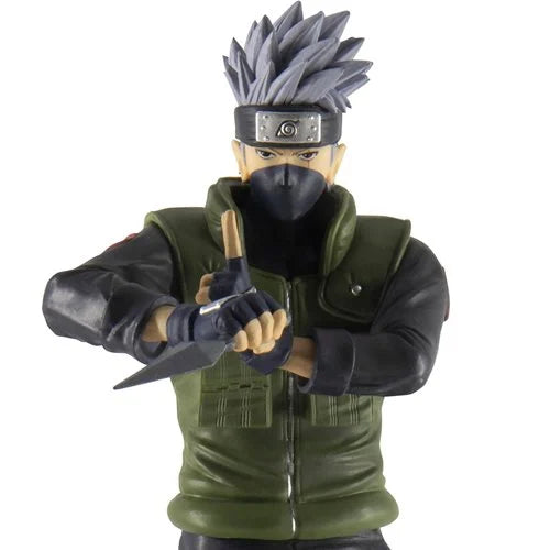 Naruto: Shippuden Kakashi Hatake Super Figure Collection Figurine
Naruto Abysse America Statues and Busts. Item Number: ABYFIG014