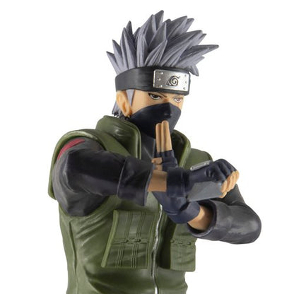 Naruto: Shippuden Kakashi Hatake Super Figure Collection Figurine
Naruto Abysse America Statues and Busts. Item Number: ABYFIG014