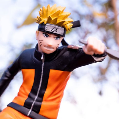 Naruto: Shippuden Naruto Uzumaki with Kunais Super Figure Collection Figurine
Naruto Abysse America Statues and Busts. Item Number: ABYFIG013
