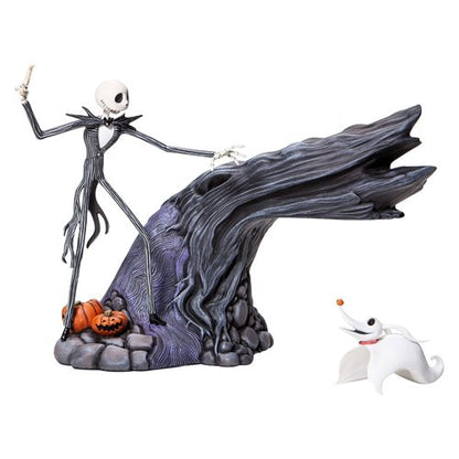 Nightmare Before Christmas Levitation Zero and Jack Skellington Grand Jester Studio Statue
The Nightmare Before Christmas Enesco Statues and Busts. Item Number: EN6005300