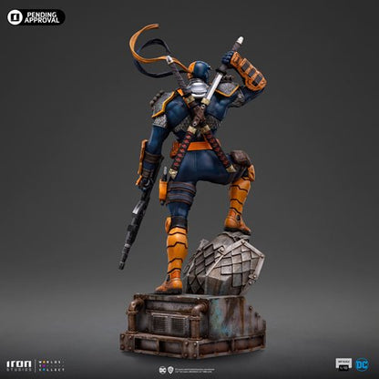 Deathstroke DC Comics Series #9 1:10 Art Scale Limited Edition Statue
DC Comics Iron Studios Statues and Busts. Item Number: RN57460a