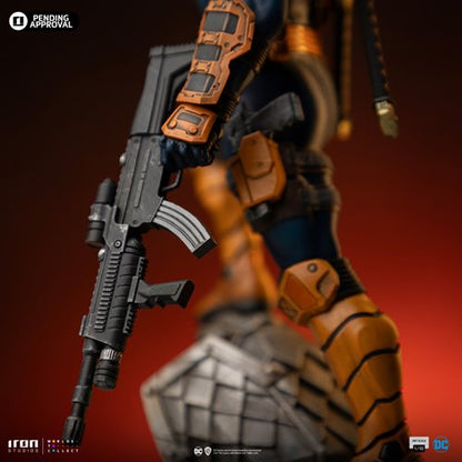 Deathstroke DC Comics Series #9 1:10 Art Scale Limited Edition Statue
DC Comics Iron Studios Statues and Busts. Item Number: RN57460a
