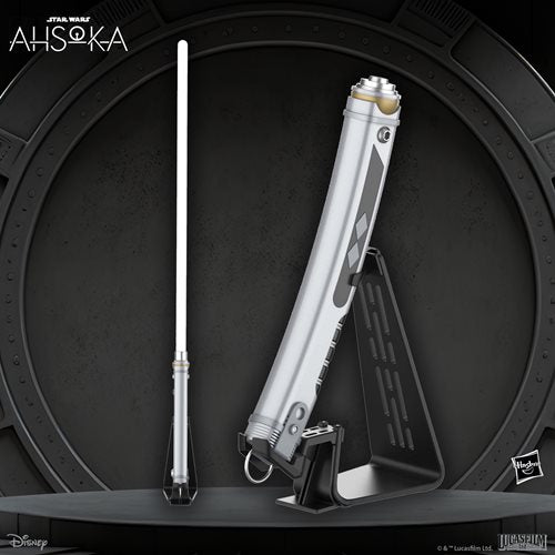 Star Wars The Black Series Ahsoka Tano Force FX Elite Electronic Lightsaber
Star Wars Hasbro Prop Replicas
Item Number: HSF9178WNK