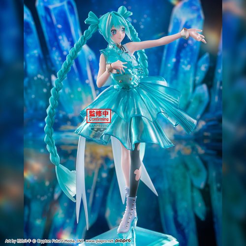 Vocaloid Hatsune Miku EmeraldGem Evolve Clearluxe Statue
Vocaloid Banpresto Statues and Busts