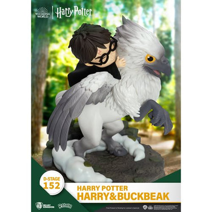 Harry Potter and Buckbeak DS-152 D-Stage Statue
Harry Potter Beast Kingdom Statues and Busts
Item Number: DC524655WNK