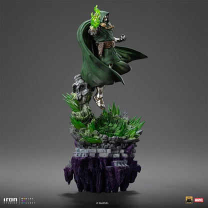 Doctor Doom Infinity Gauntlet Battle Diorama Series 1:10 Deluxe Art Scale Limited Edition Statue
Fantastic Four Iron Studios Statues and Busts
Item Number: RN57682WNK