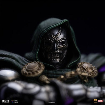 Doctor Doom Infinity Gauntlet Battle Diorama Series 1:10 Deluxe Art Scale Limited Edition Statue
Fantastic Four Iron Studios Statues and Busts
Item Number: RN57682WNK