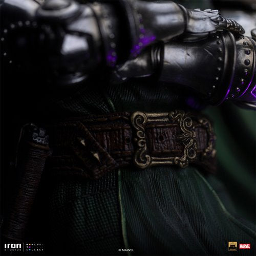 Doctor Doom Infinity Gauntlet Battle Diorama Series 1:10 Deluxe Art Scale Limited Edition Statue
Fantastic Four Iron Studios Statues and Busts
Item Number: RN57682WNK